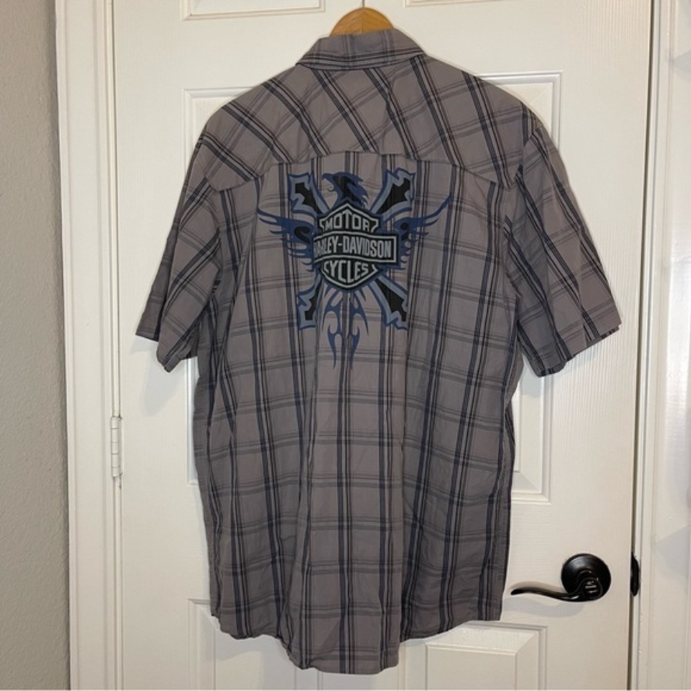 Y2K Harley Davidson Grey Blue Flame Cross Back Hit Button Up Shirt Sz L Biker